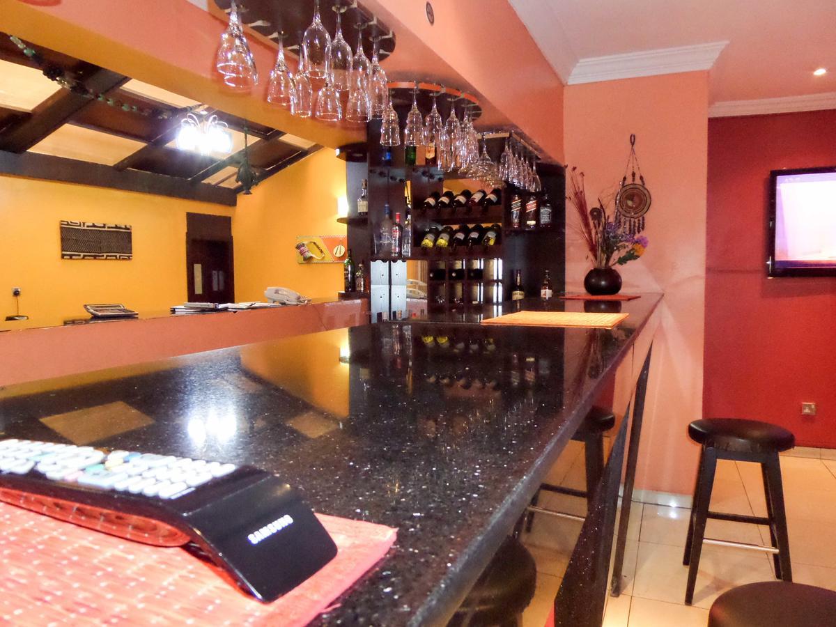 Aries Suites Лаґос Екстер'єр фото