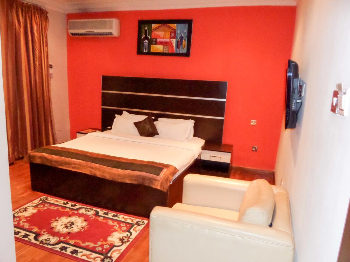 Aries Suites Лаґос Екстер'єр фото